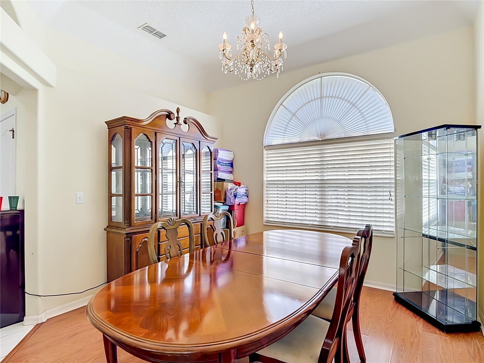 8338 HANDCART RD — photo 15