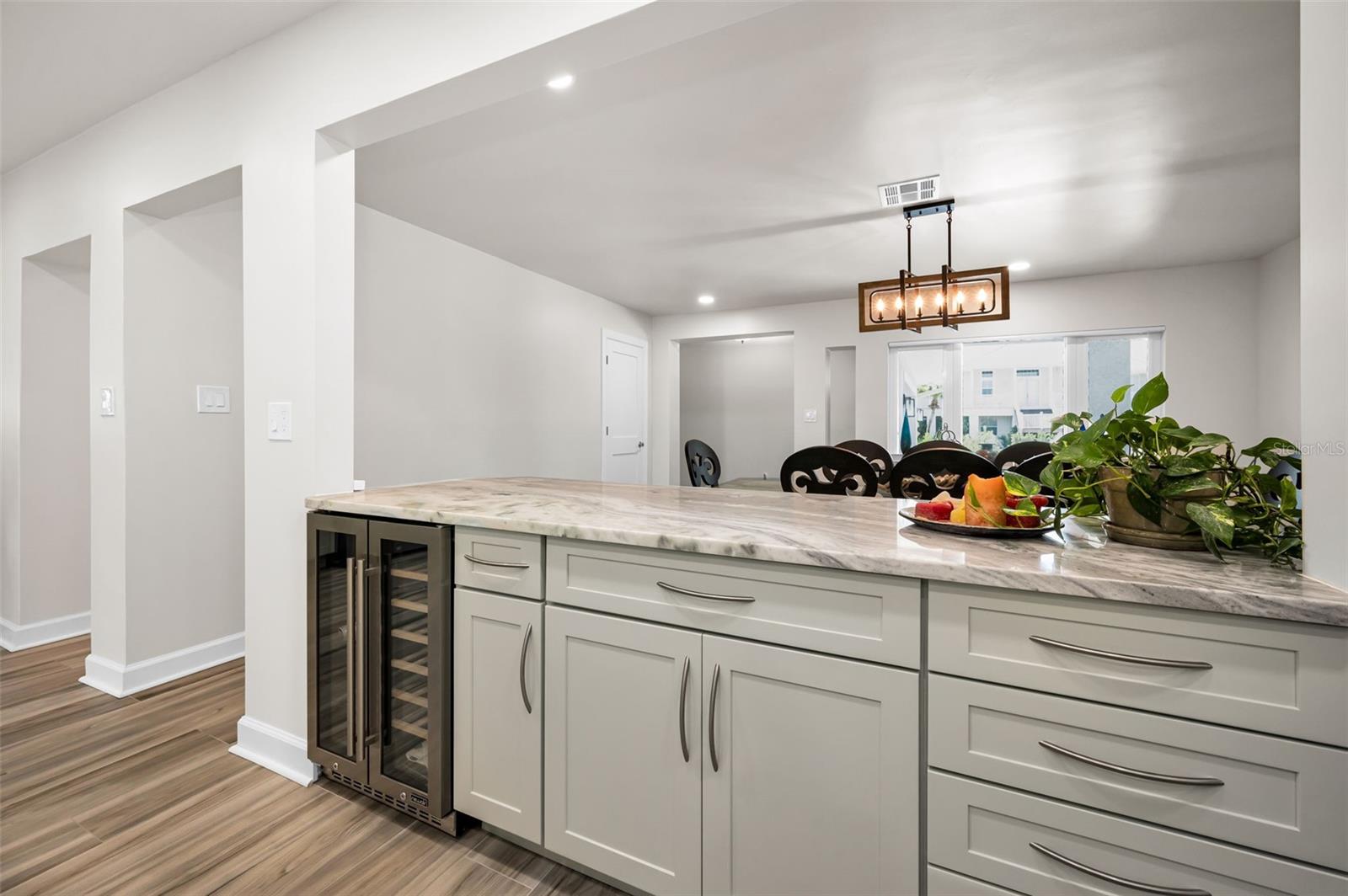 1620 SEA BREEZE DR — photo 24