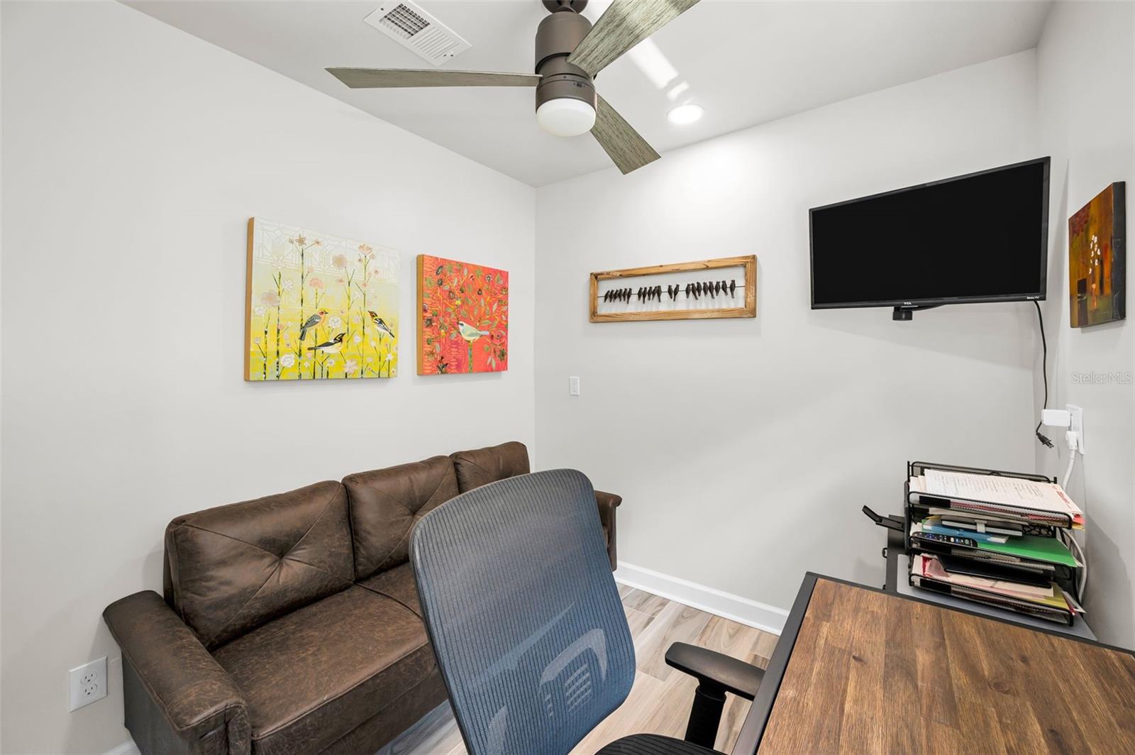 1620 SEA BREEZE DR — photo 39
