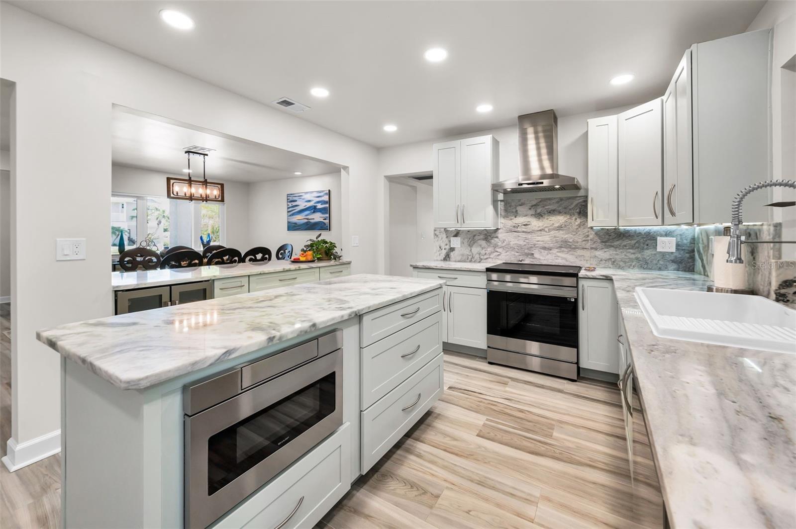 1620 SEA BREEZE DR — photo 22
