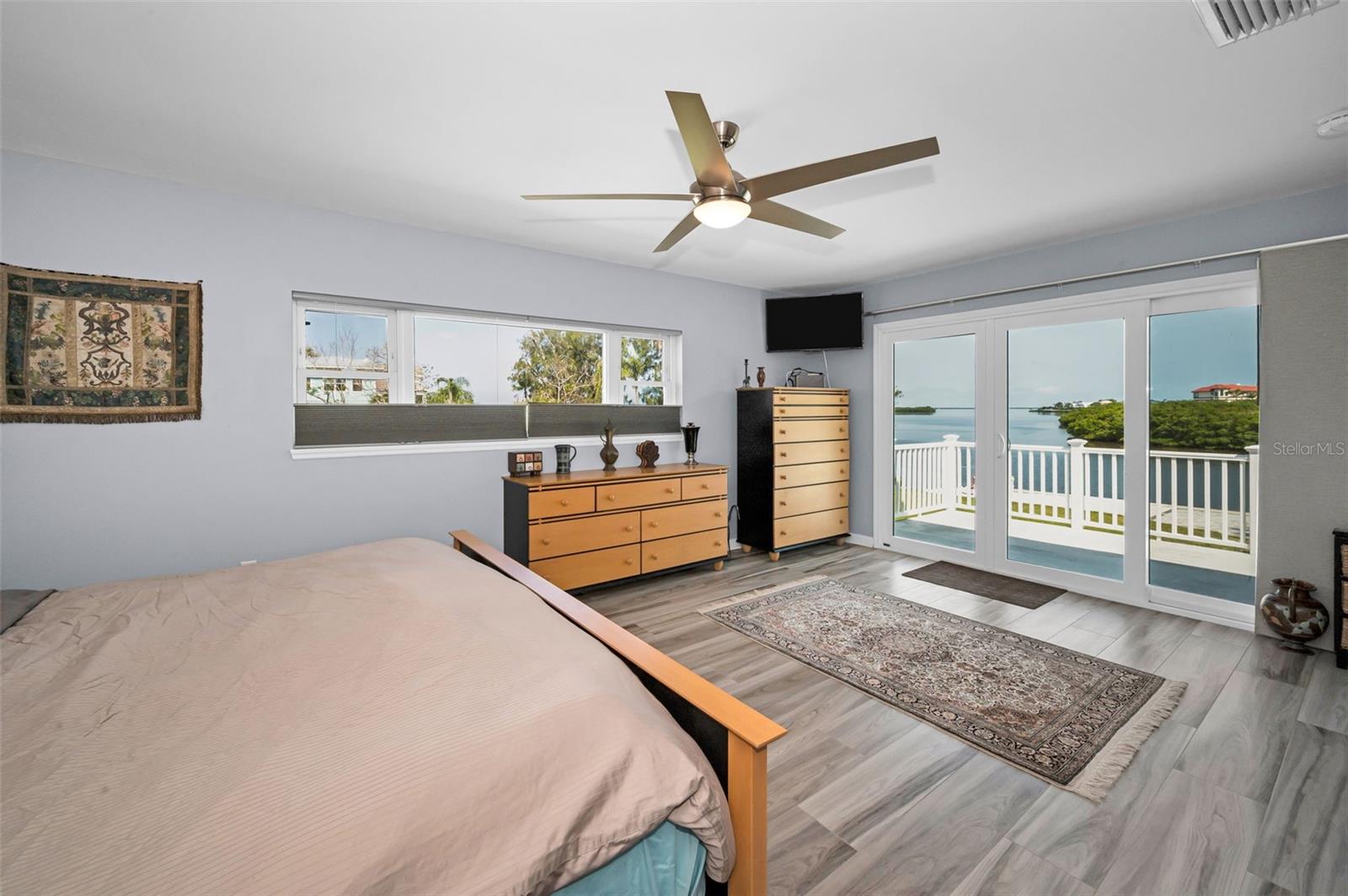 1620 SEA BREEZE DR — photo 56