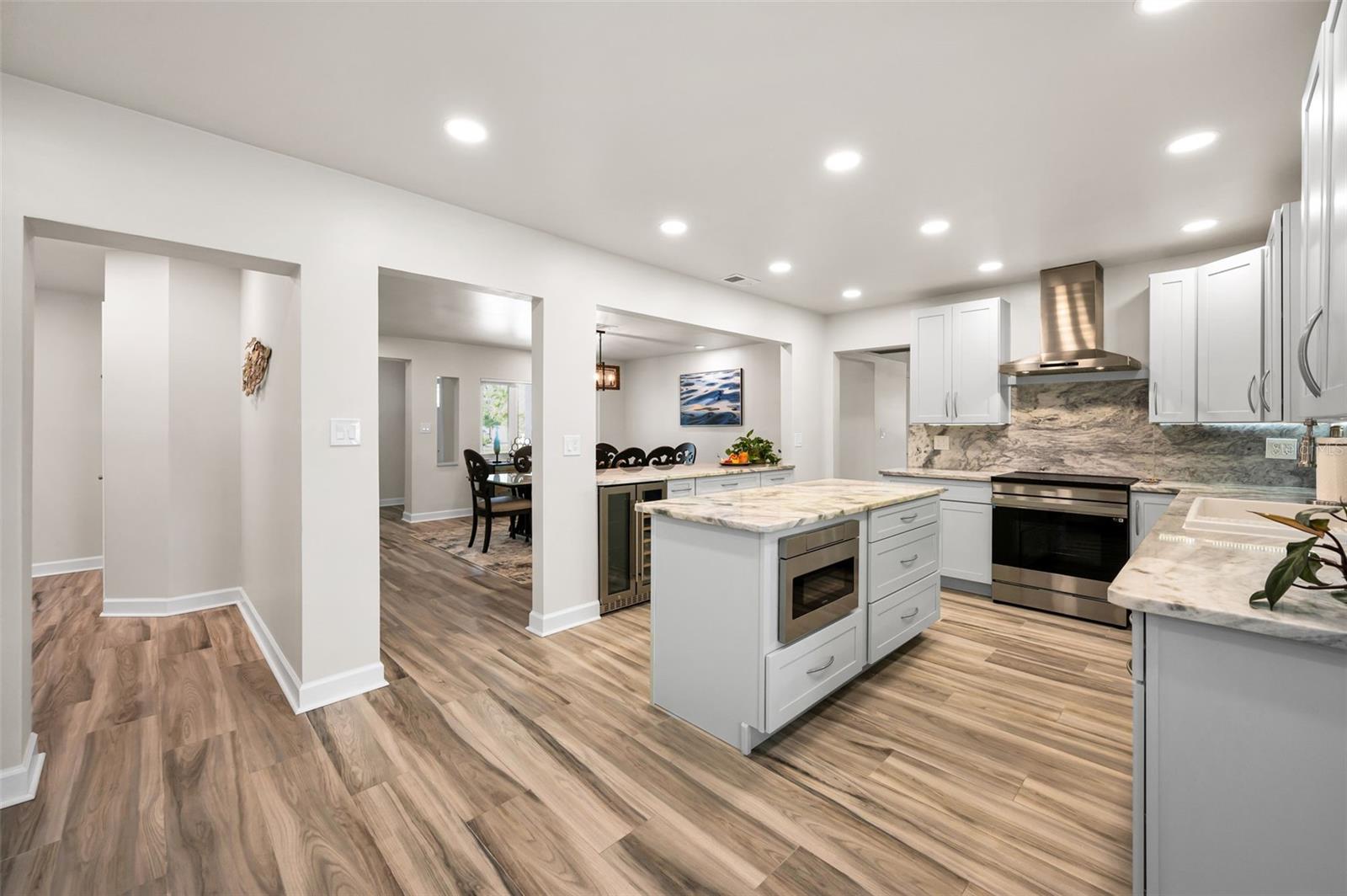 1620 SEA BREEZE DR — photo 28