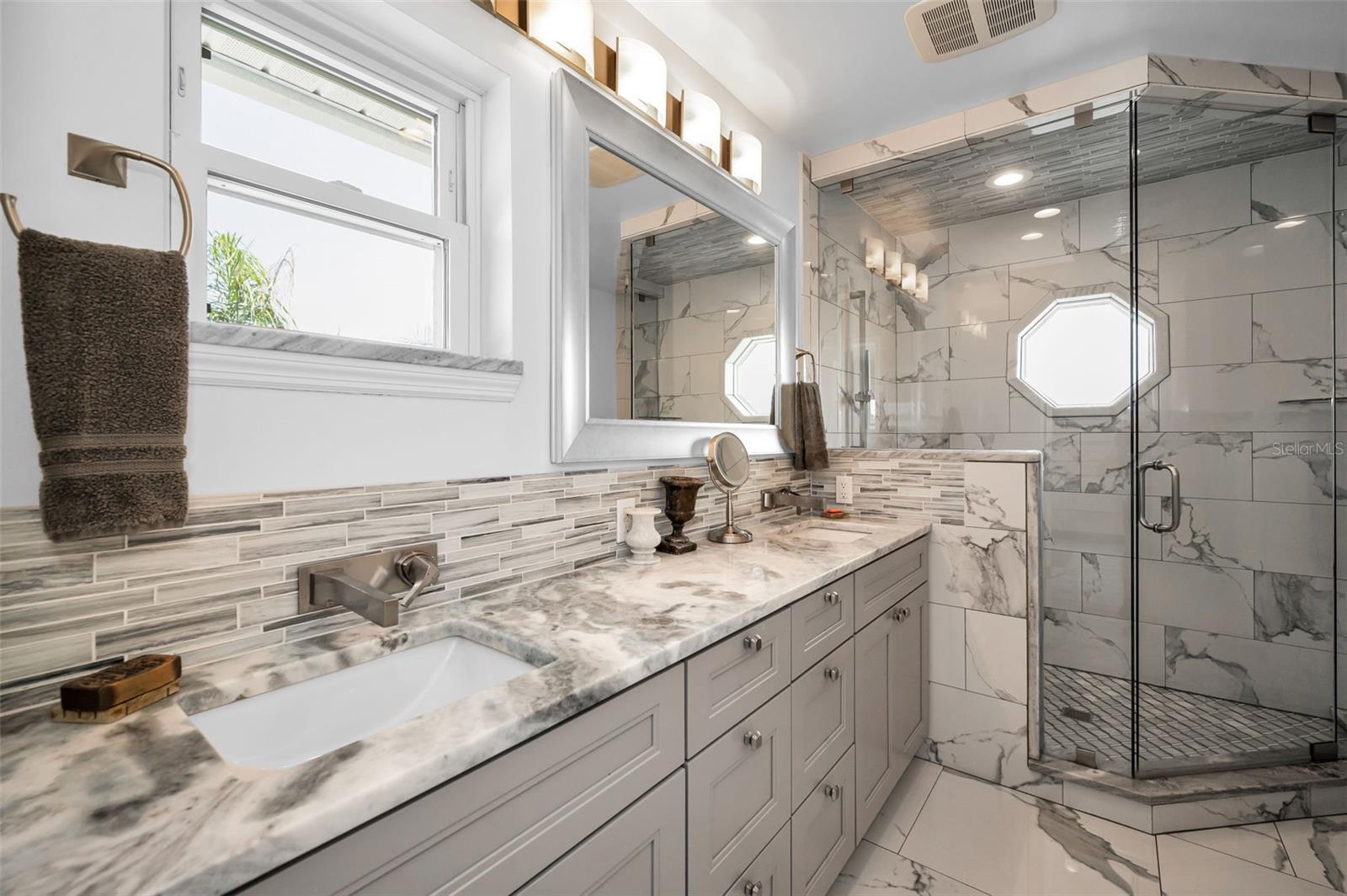 1620 SEA BREEZE DR — photo 64