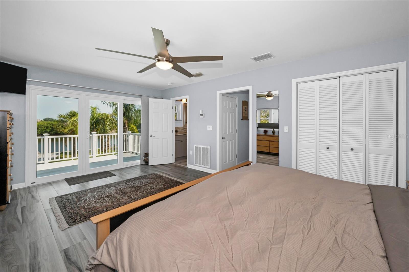 1620 SEA BREEZE DR — photo 57