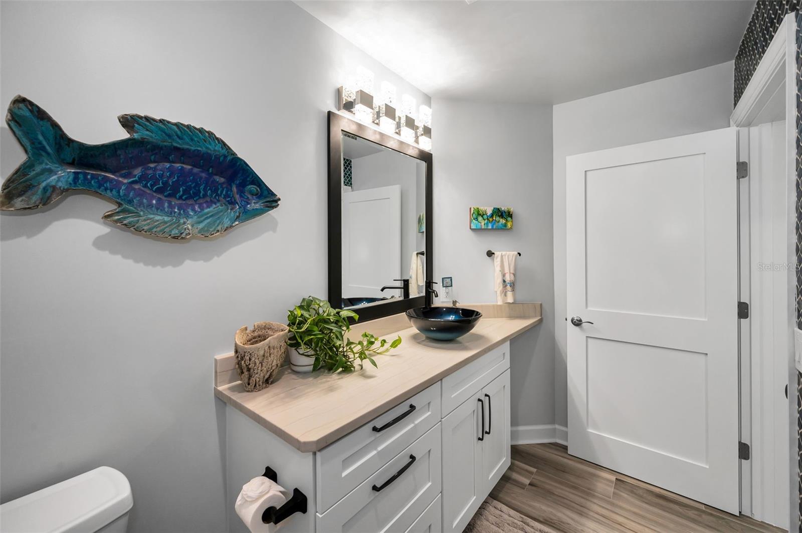 1620 SEA BREEZE DR — photo 42