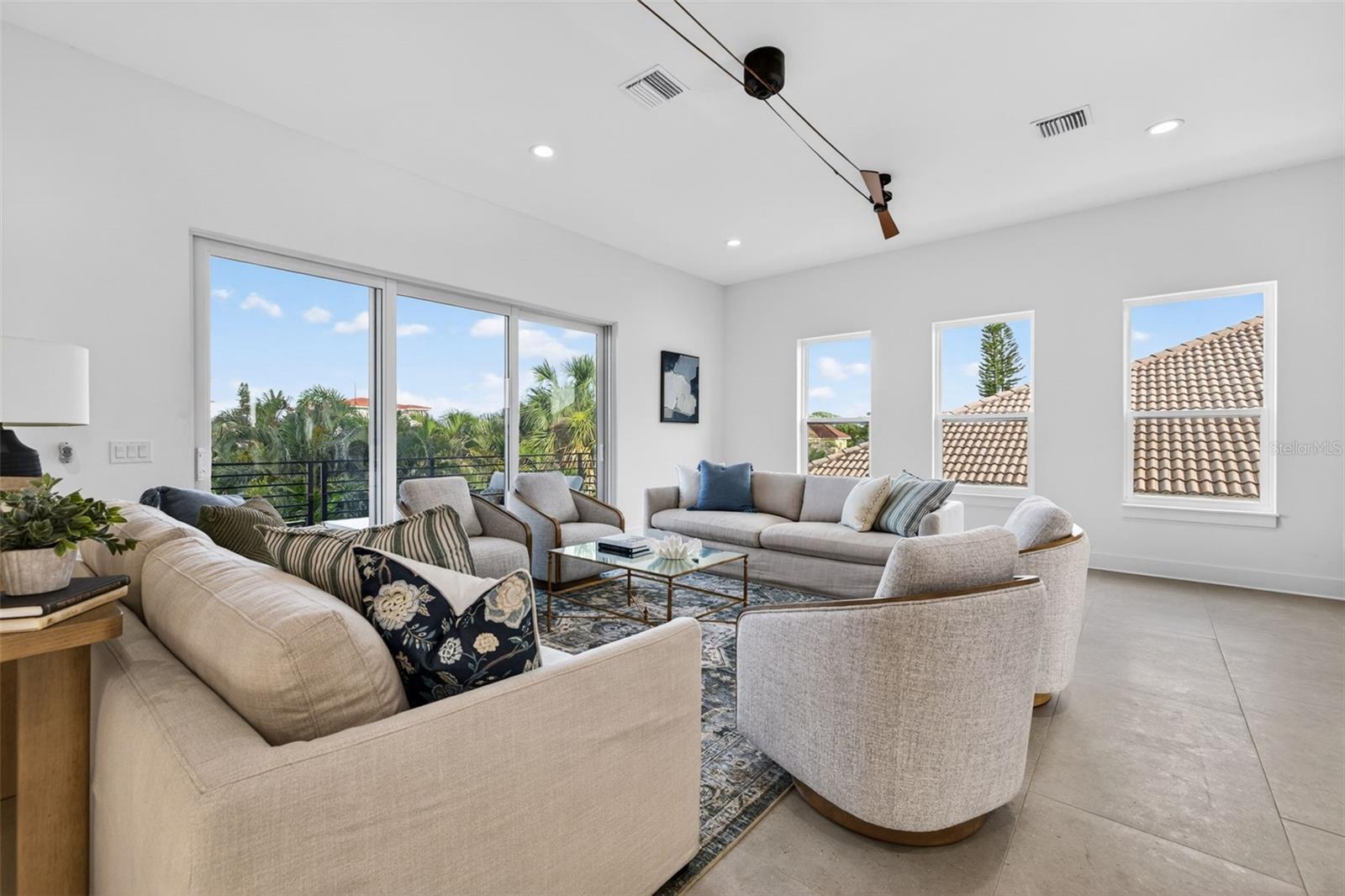 3221 GULF BLVD — photo 8