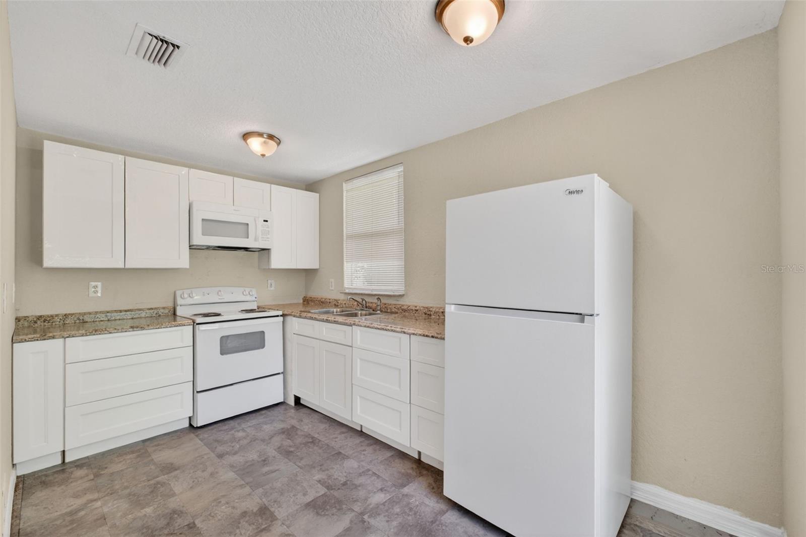 4793 PLEASANT AVE — photo 13