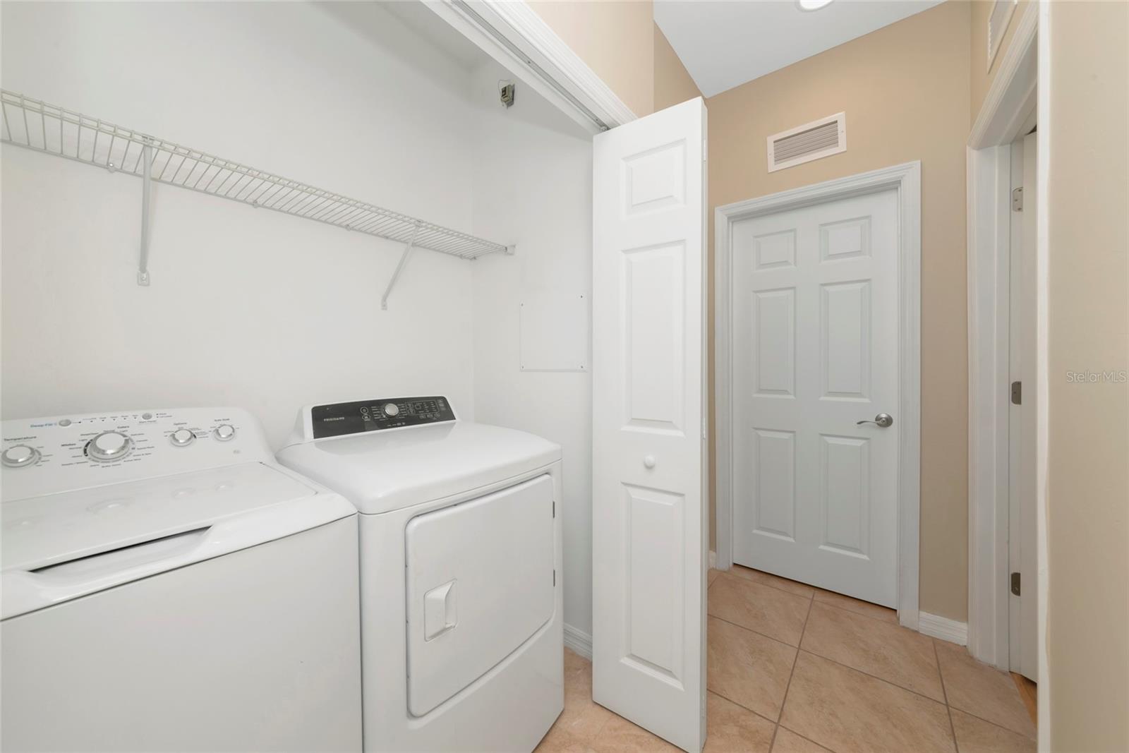 4296 EXPEDITION WAY #104 — photo 32