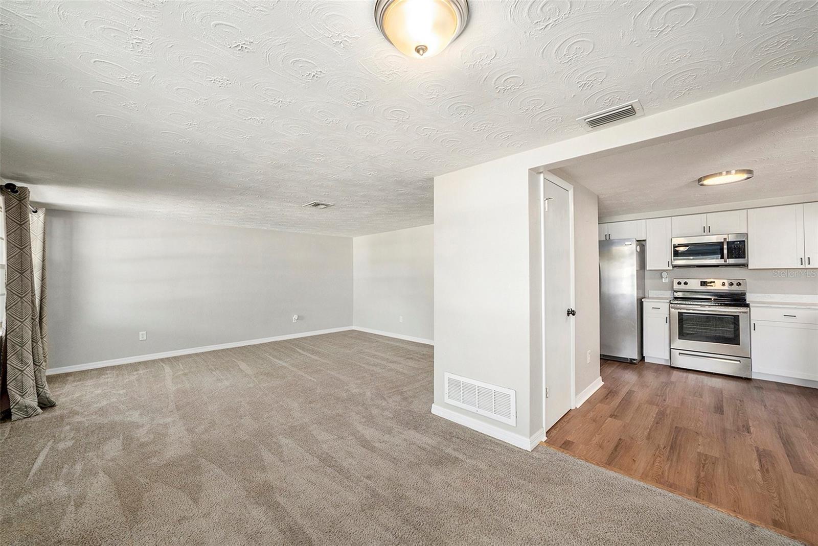 3510 ALLANDALE DR — photo 5