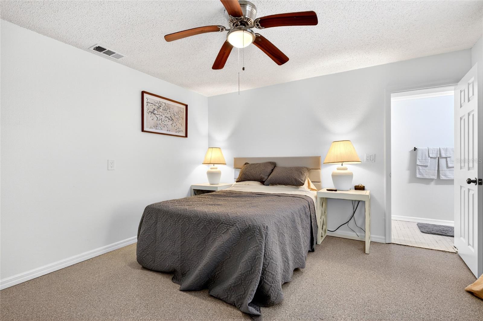 16206 SEA PINES DR — photo 33