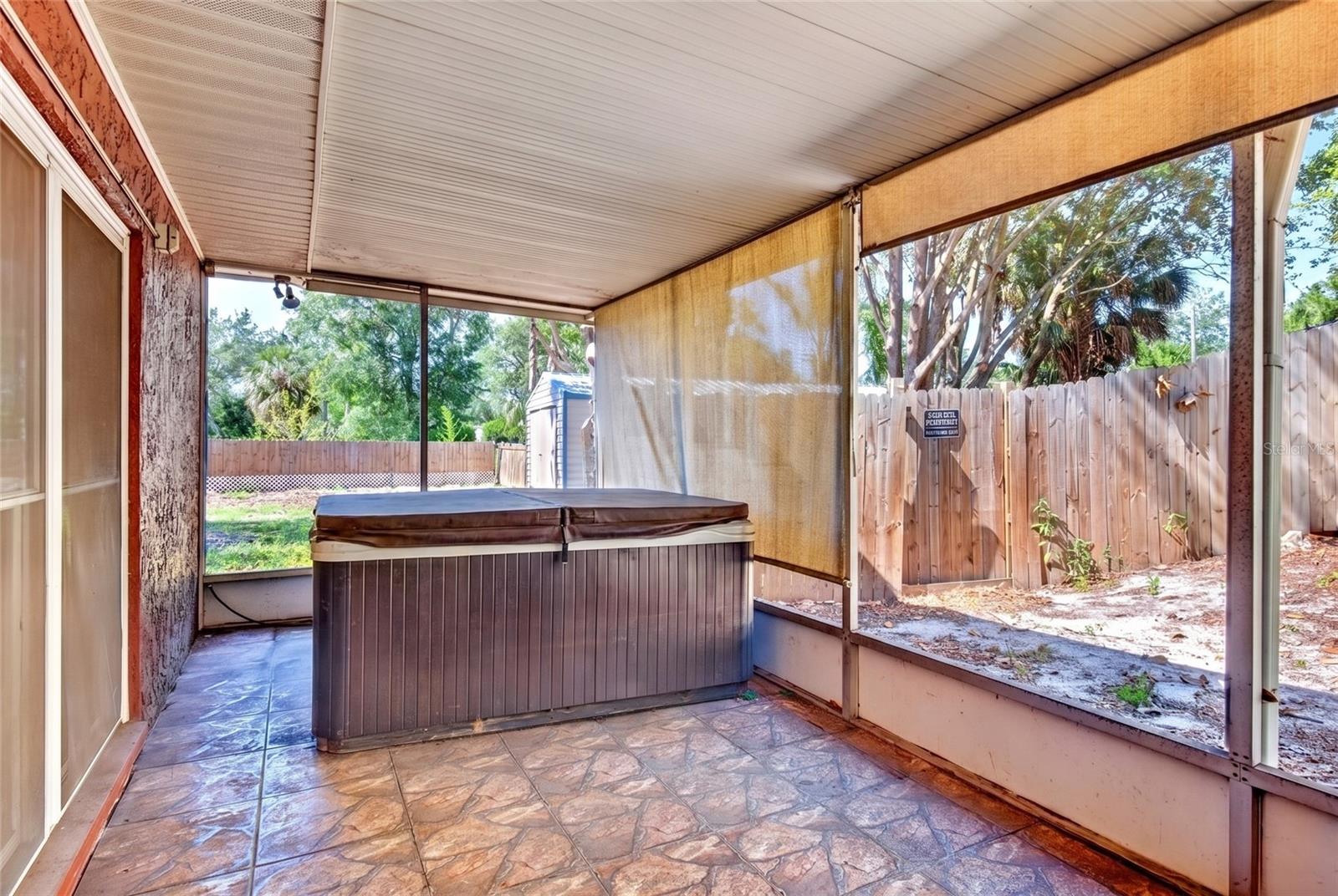 16206 SEA PINES DR — photo 38
