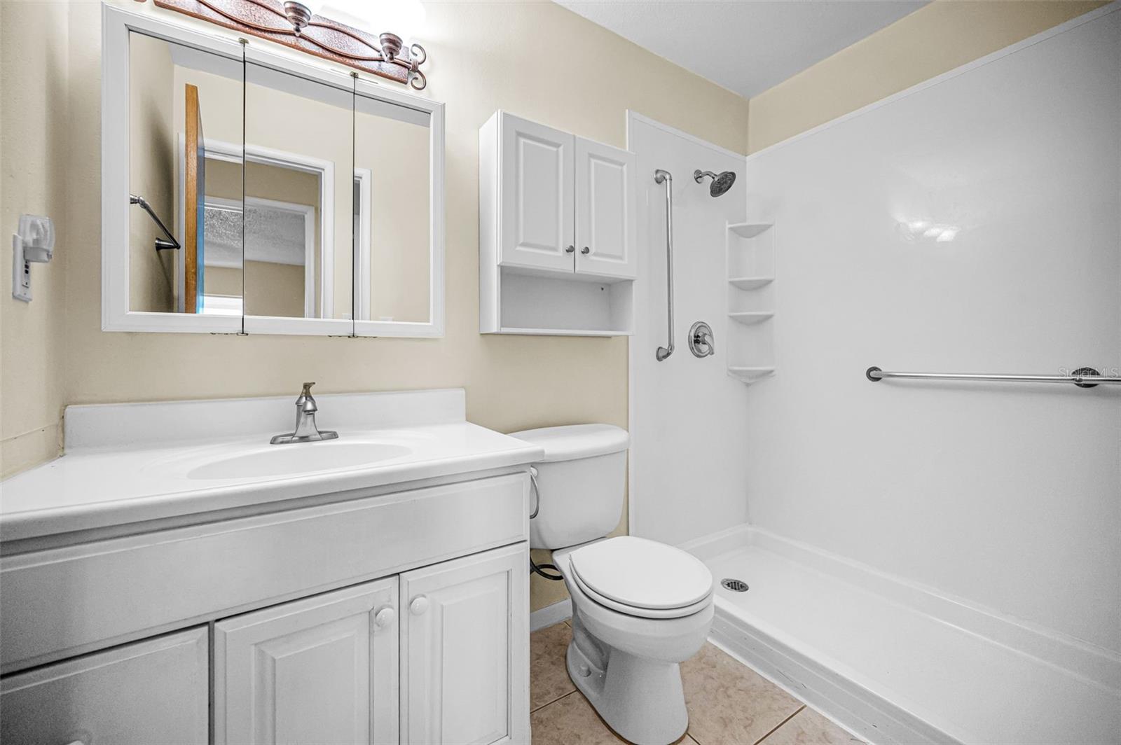 5750 80TH ST N #D101 — photo 21