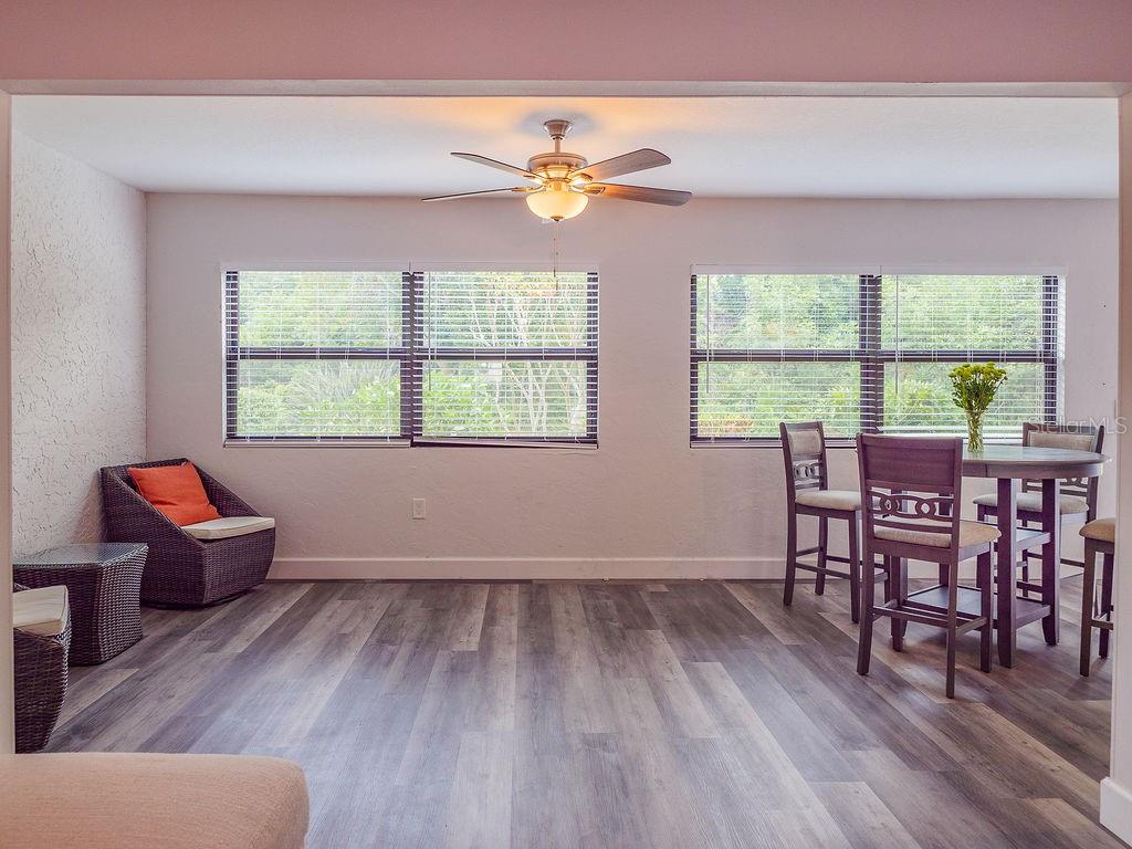 193 PINENEEDLE DR — photo 19