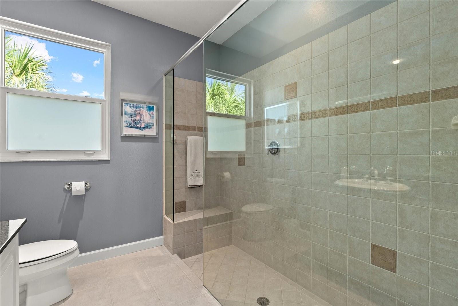 813 IDLEWILD WAY — photo 73