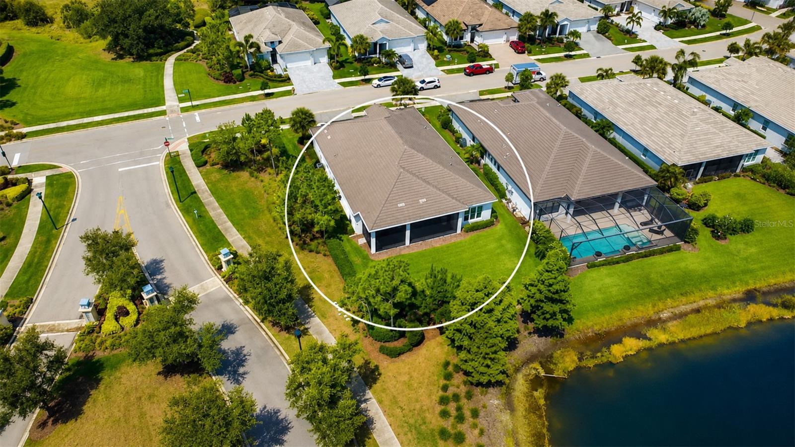 8294 GRANDE SHORES DR — photo 37