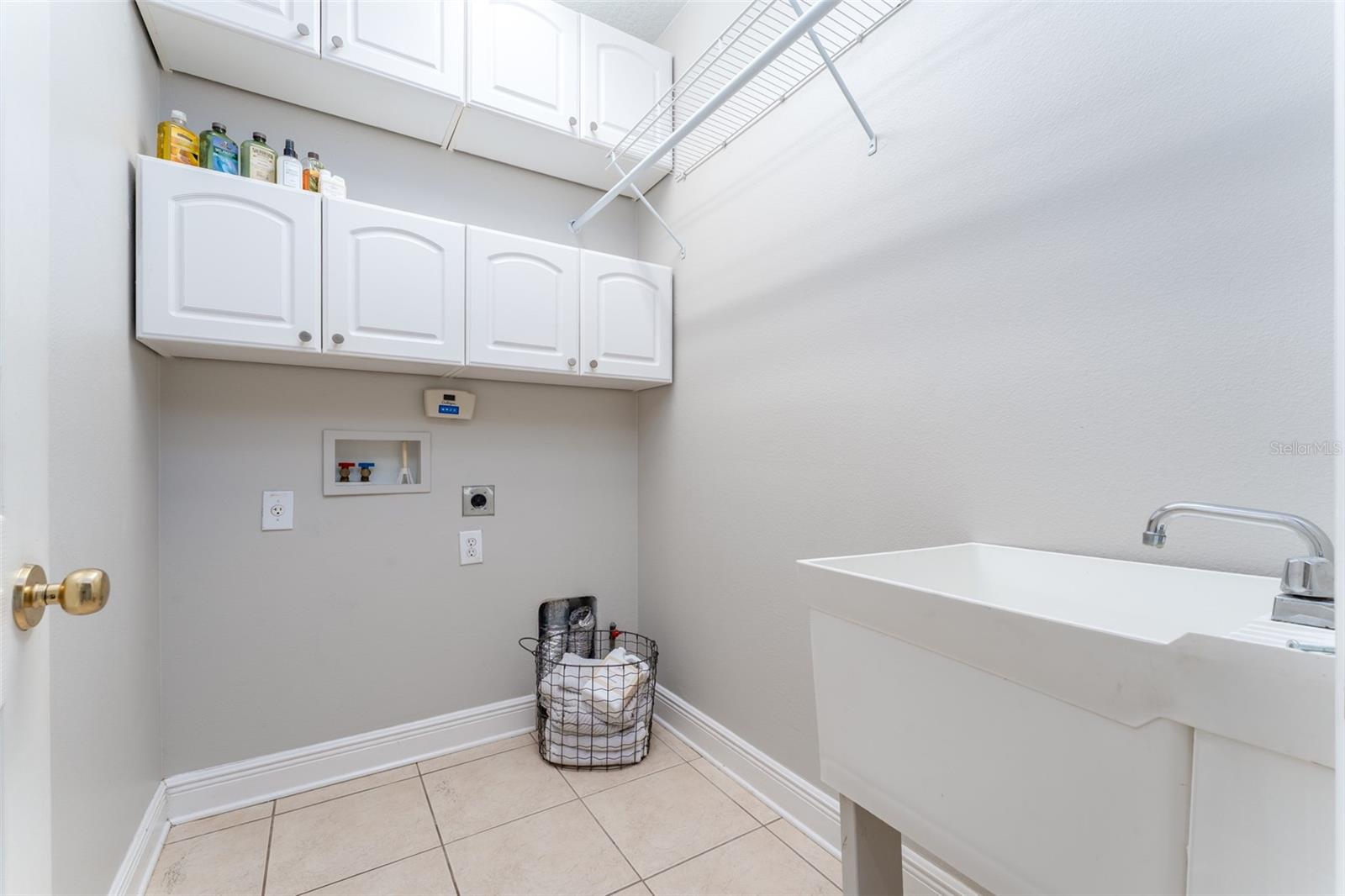 15211 MERLINGLEN PL — photo 28