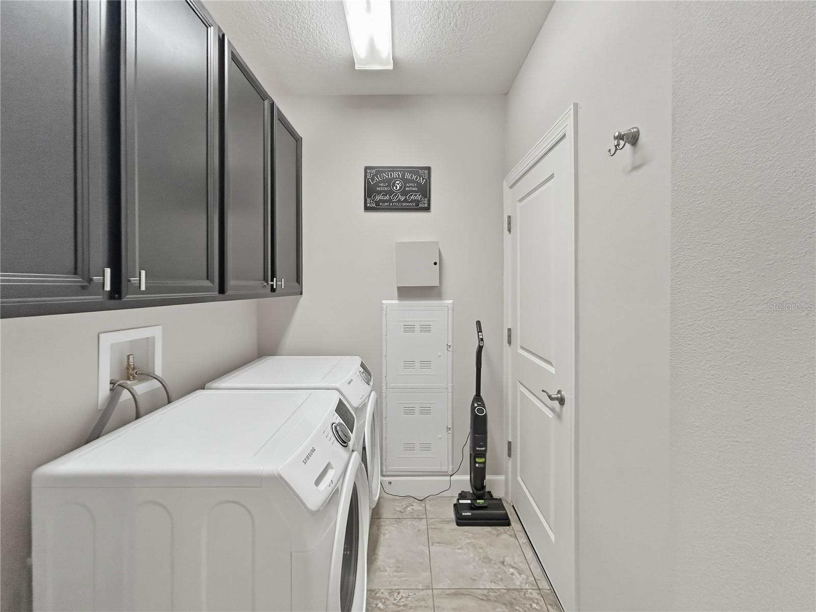 3137 MOORINGS DR S — photo 30