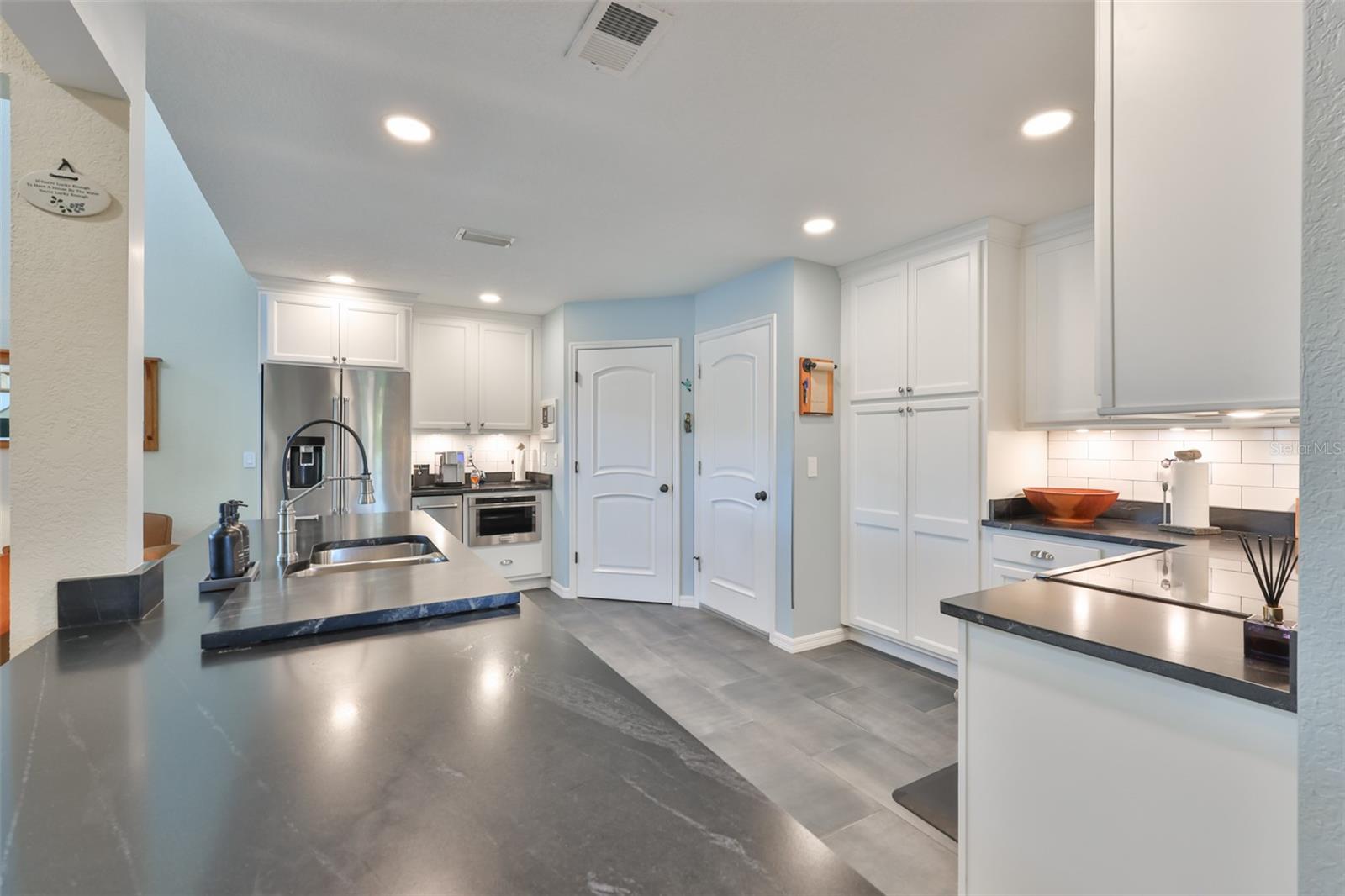 831 SYMPHONY ISLES BLVD — photo 12