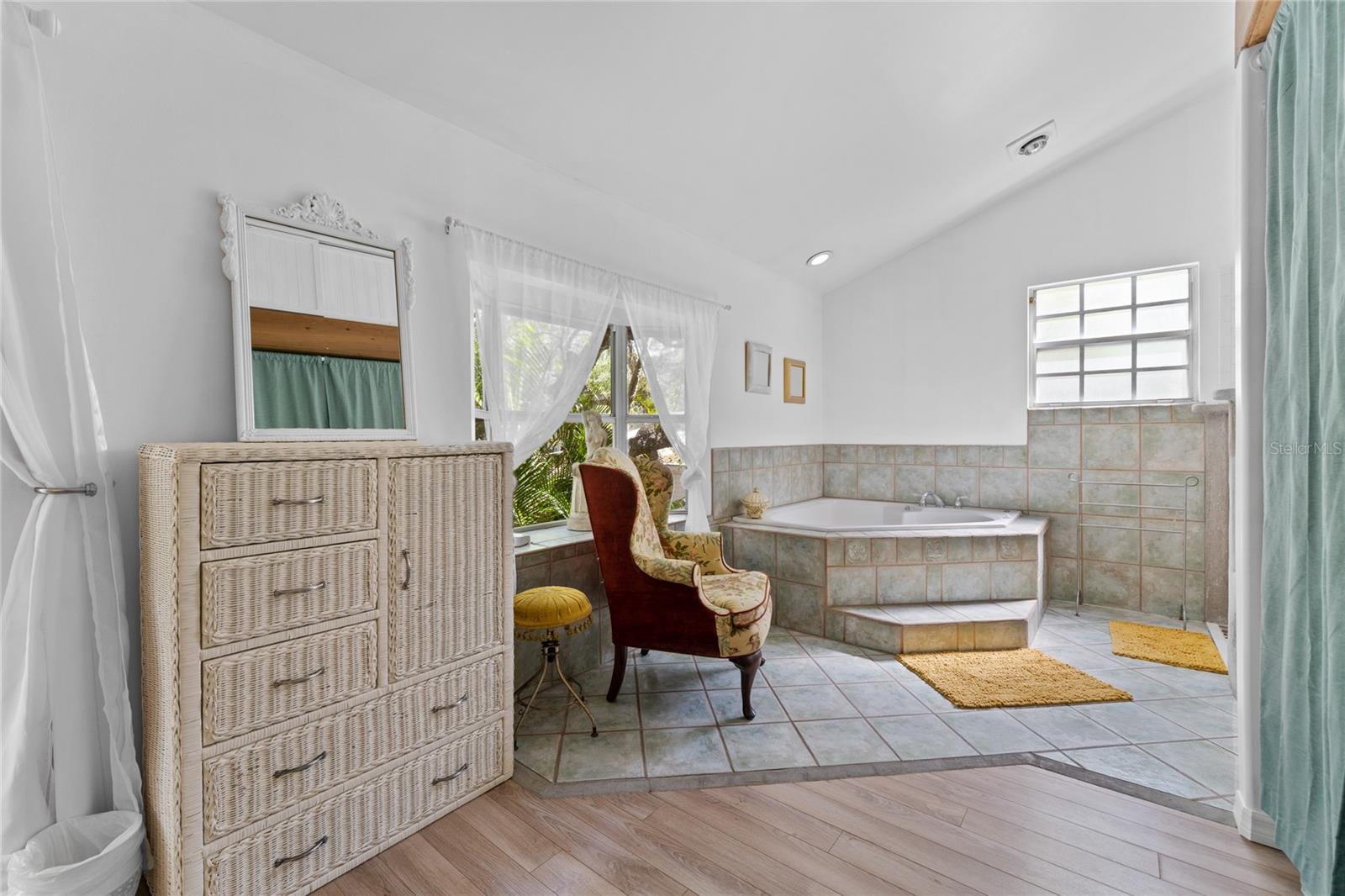 515 CRYSTAL BEACH AVE — photo 22
