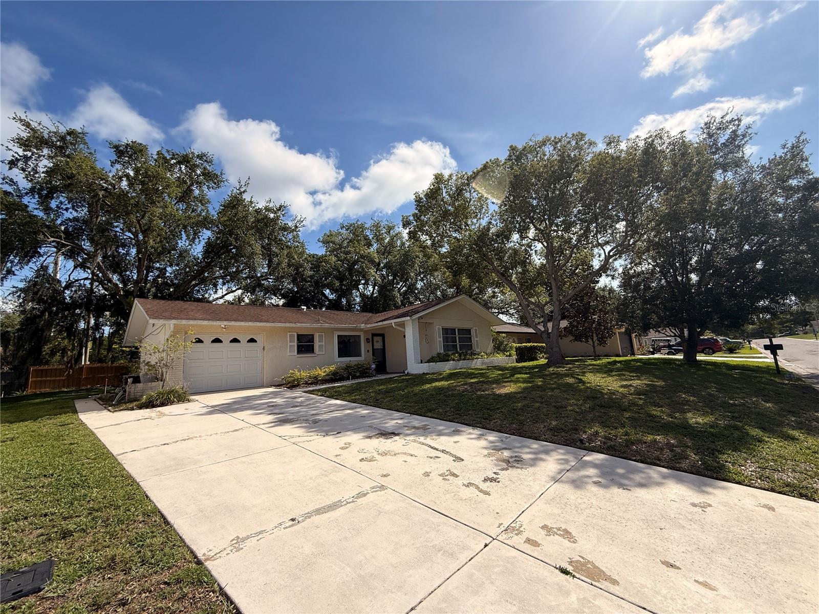 8634 WINDING WOOD DR — photo 2