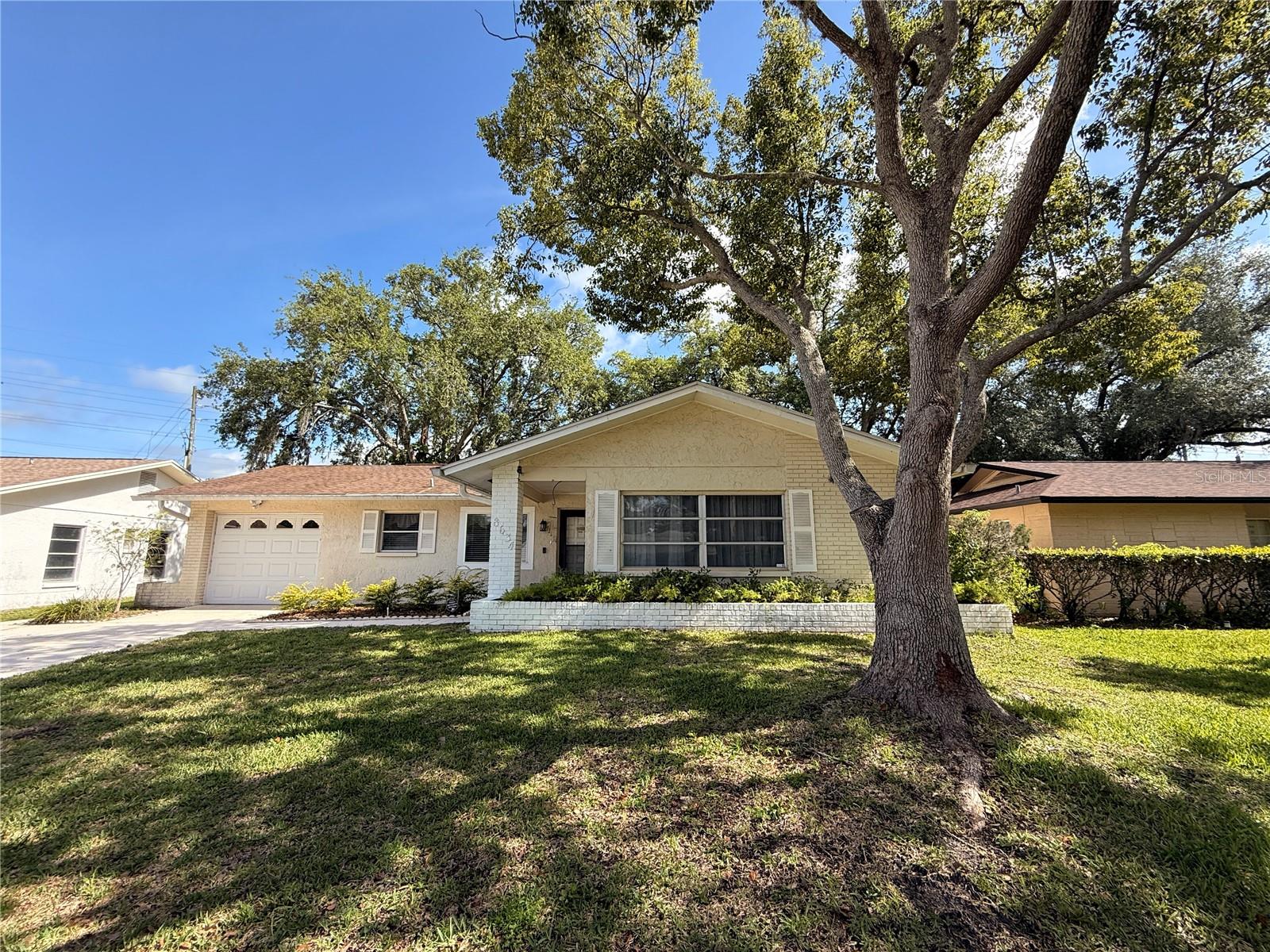 8634 WINDING WOOD DR — photo 40