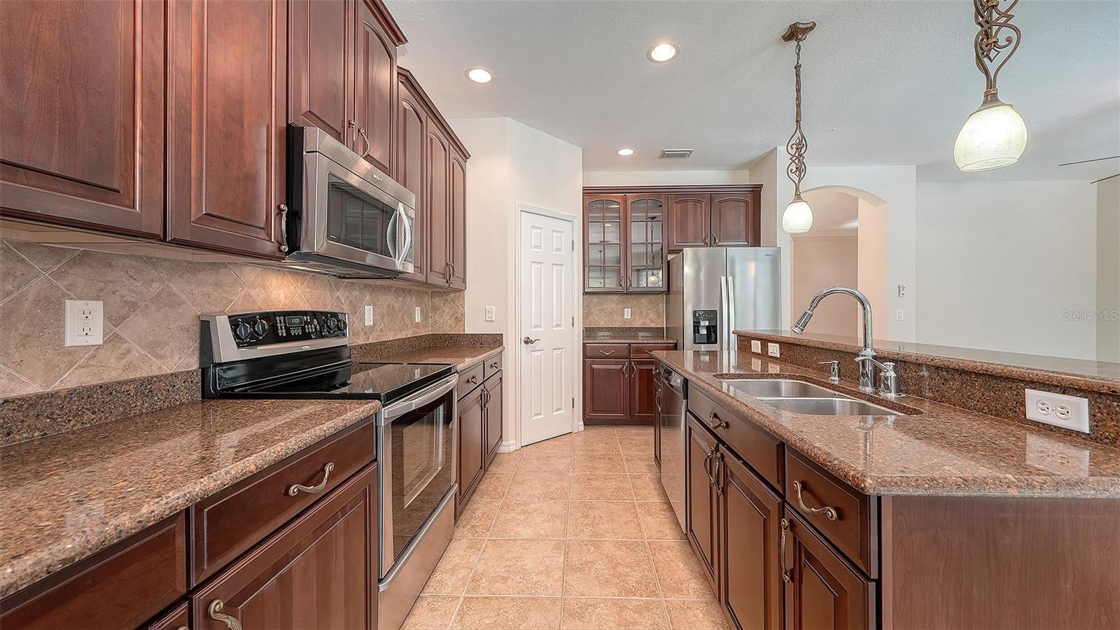 20541 CAPELLO DR — photo 15
