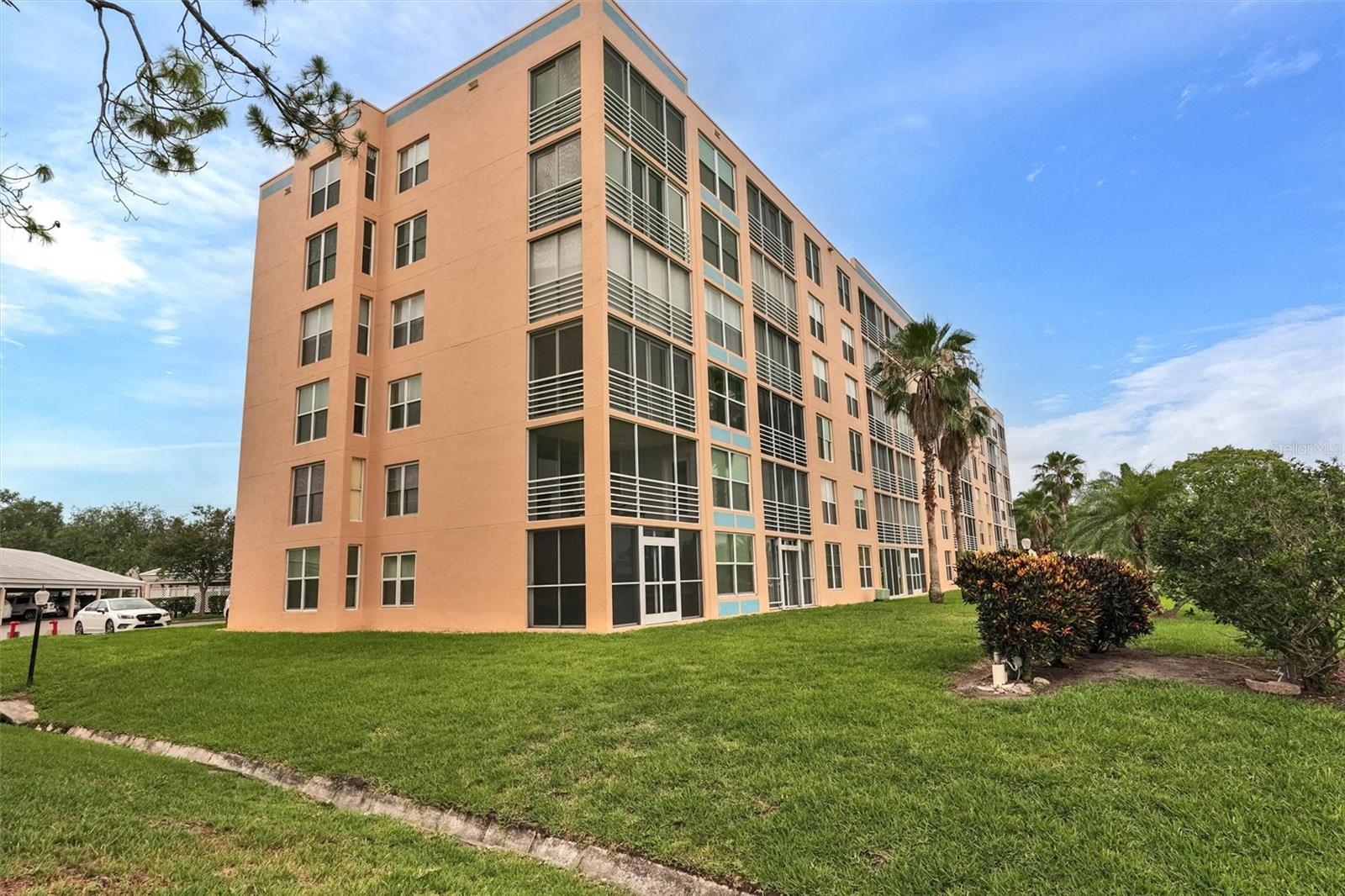 4570 PINEBROOK CIRCLE CIR #404 — photo 3