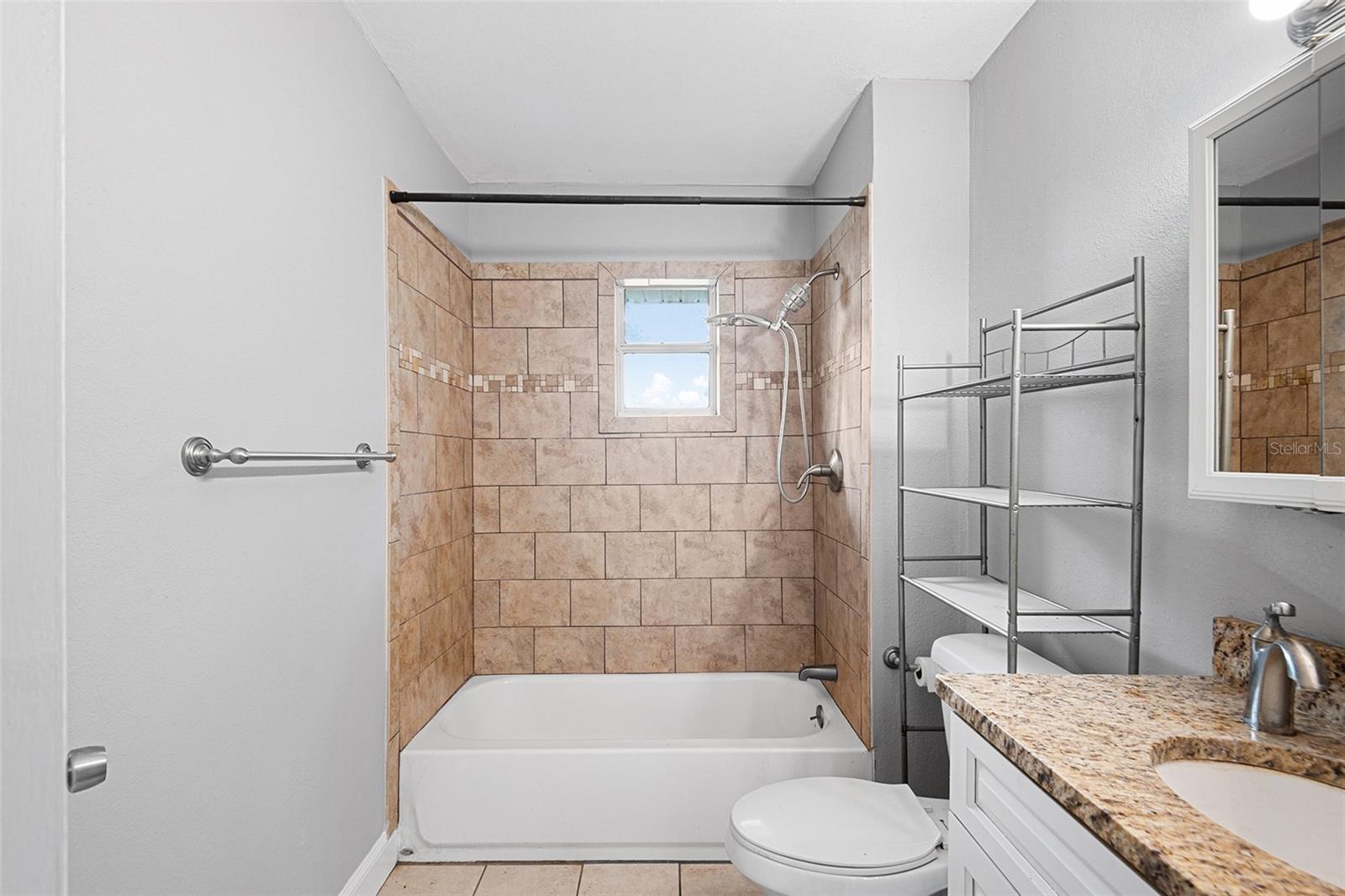 39014 KIRKLAND DR — photo 18