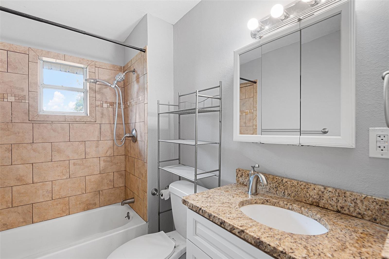 39014 KIRKLAND DR — photo 19