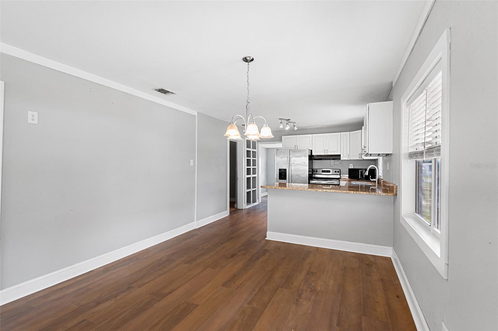 39014 KIRKLAND DR — photo 15