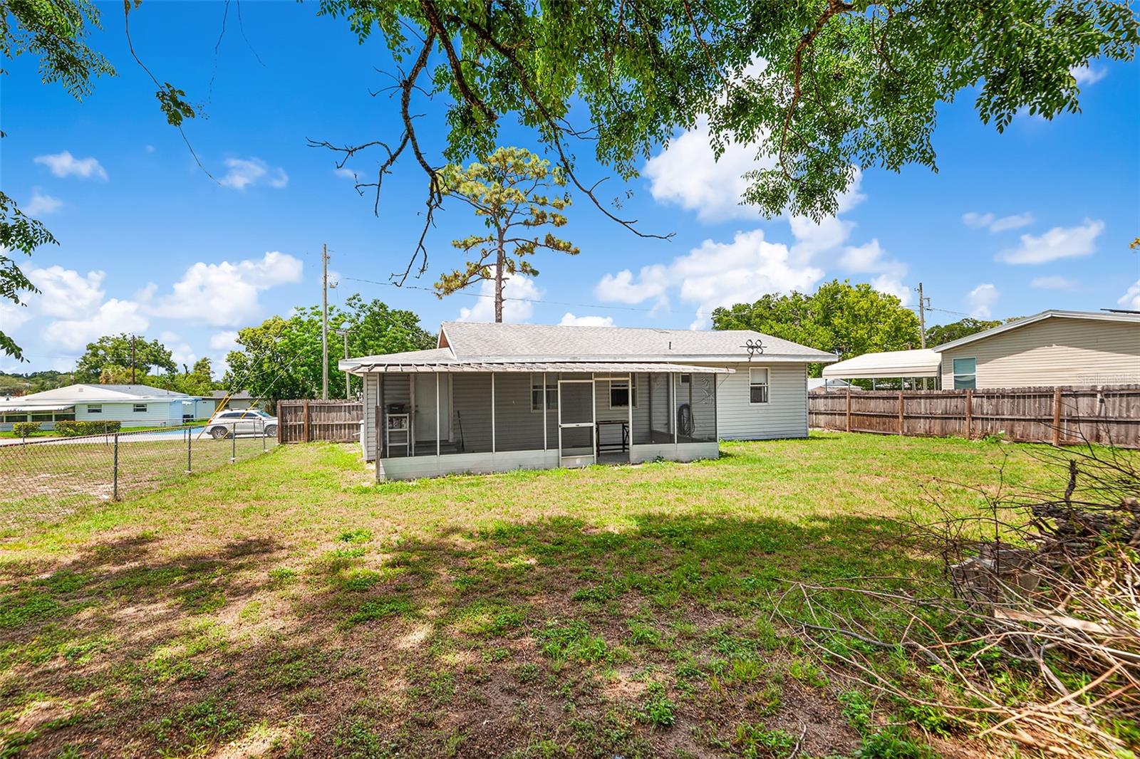 39014 KIRKLAND DR — photo 3