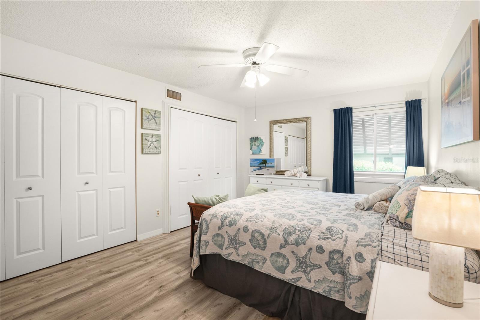 5673 MIDNIGHT PASS RD #201 — photo 19