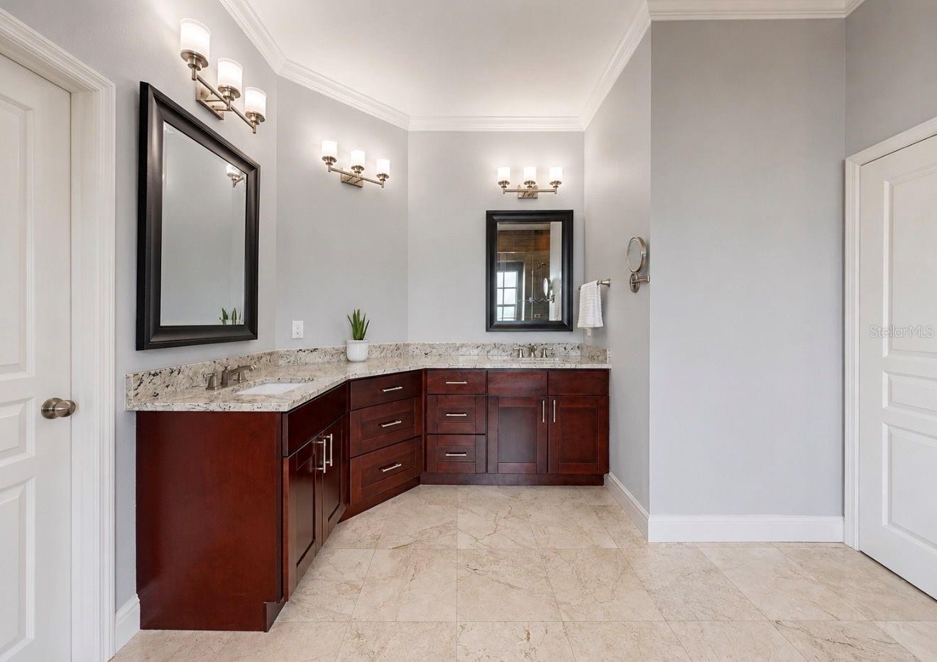 611 MIRABAY BLVD — photo 35