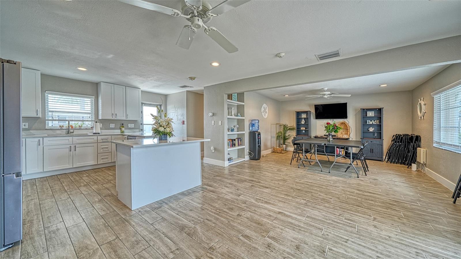 5830 MIDNIGHT PASS RD #32 — photo 22