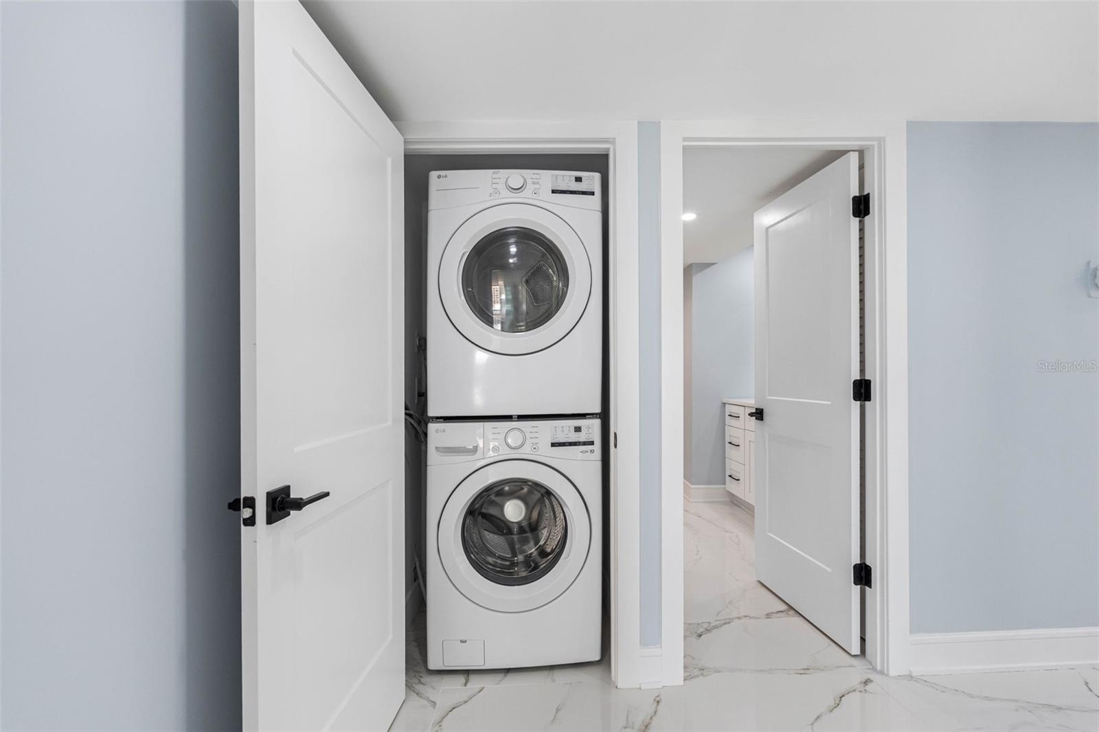 1400 GULF BLVD #409 — photo 38