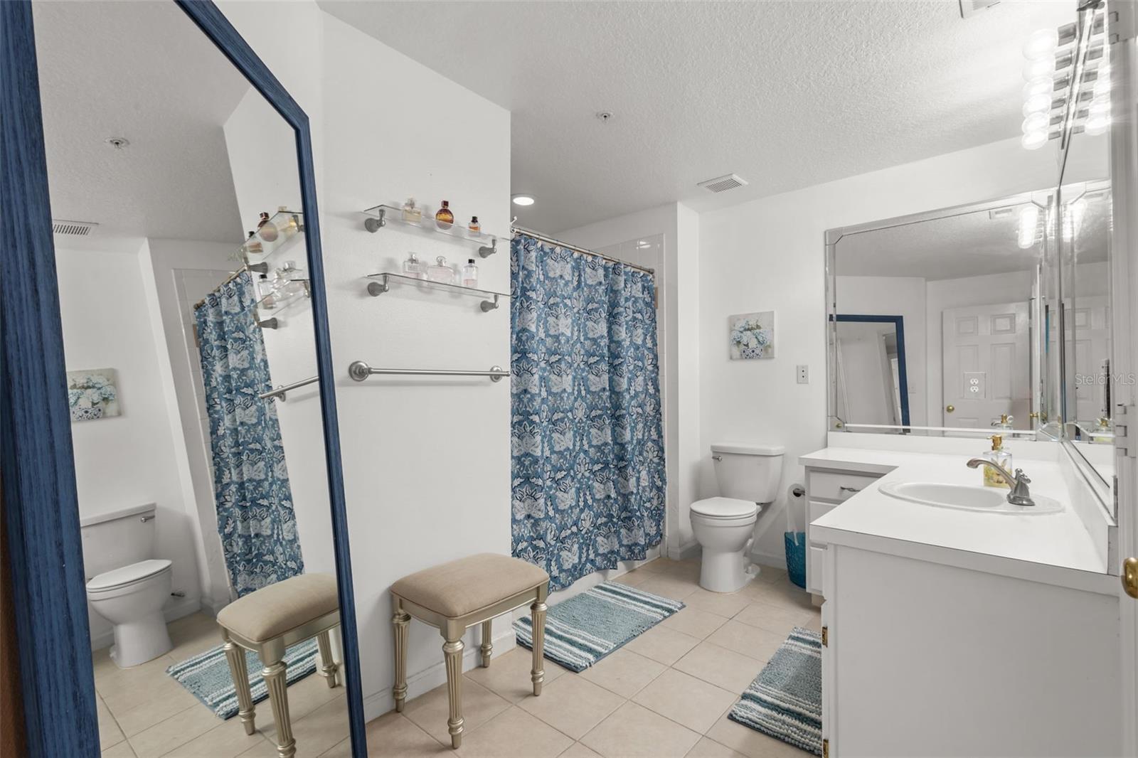 3302 BAY CLUB CIR #3202 — photo 13