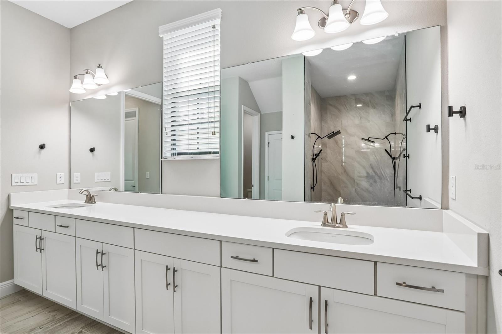 14142 SWISS BRIDGE DR — photo 36
