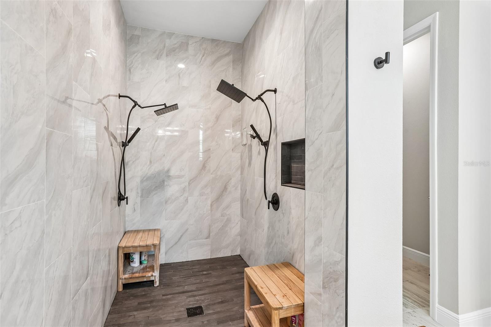 14142 SWISS BRIDGE DR — photo 35