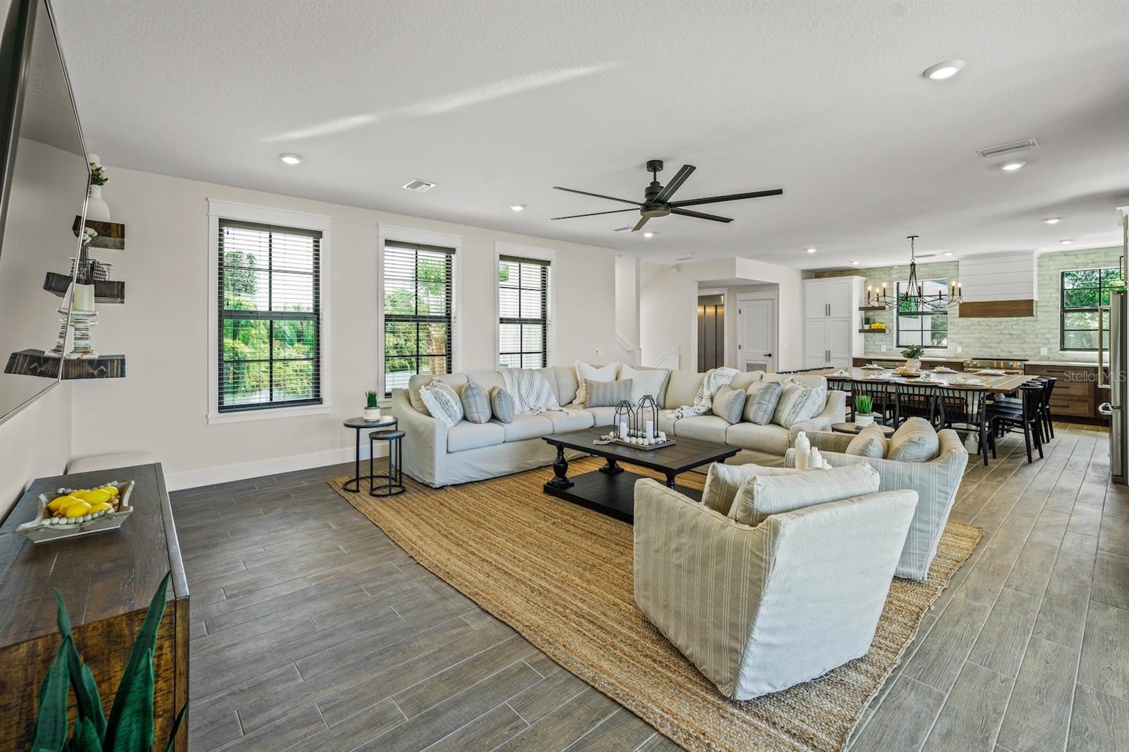 Home in SARASOTA — photo 19