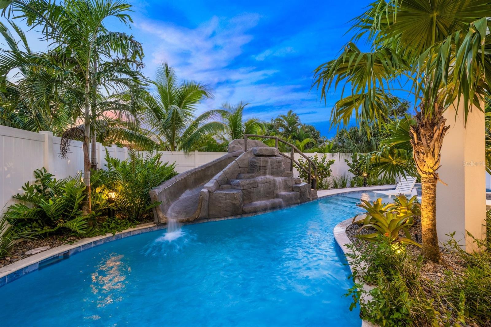 Home in SARASOTA — photo 4