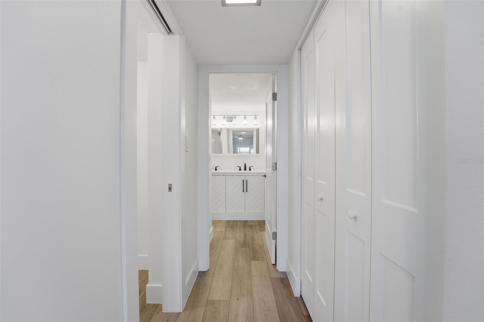 1150 TARPON CENTER DR #101, 1-A — photo 19