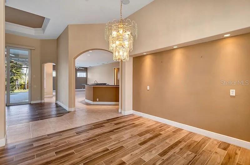 1704 AMBERWYND CIR W — photo 10