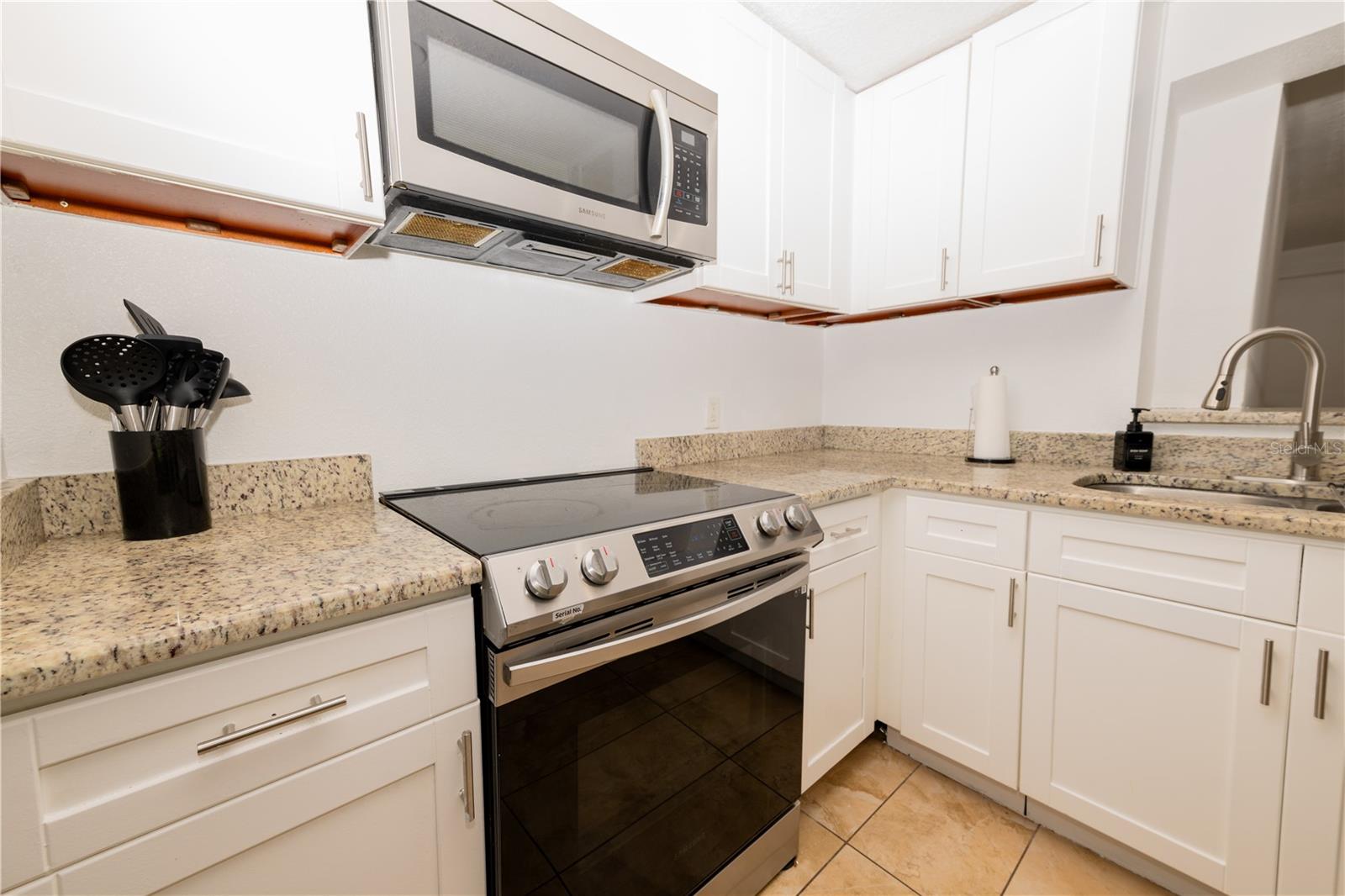 39736 MEADOWOOD LOOP — photo 8