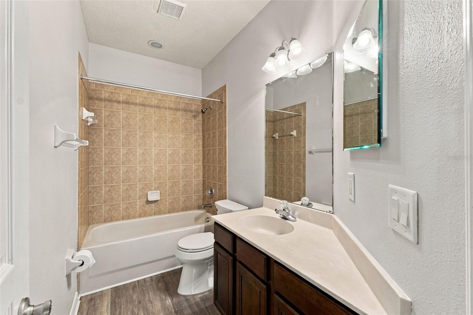 3534 DIAZ ST — photo 40