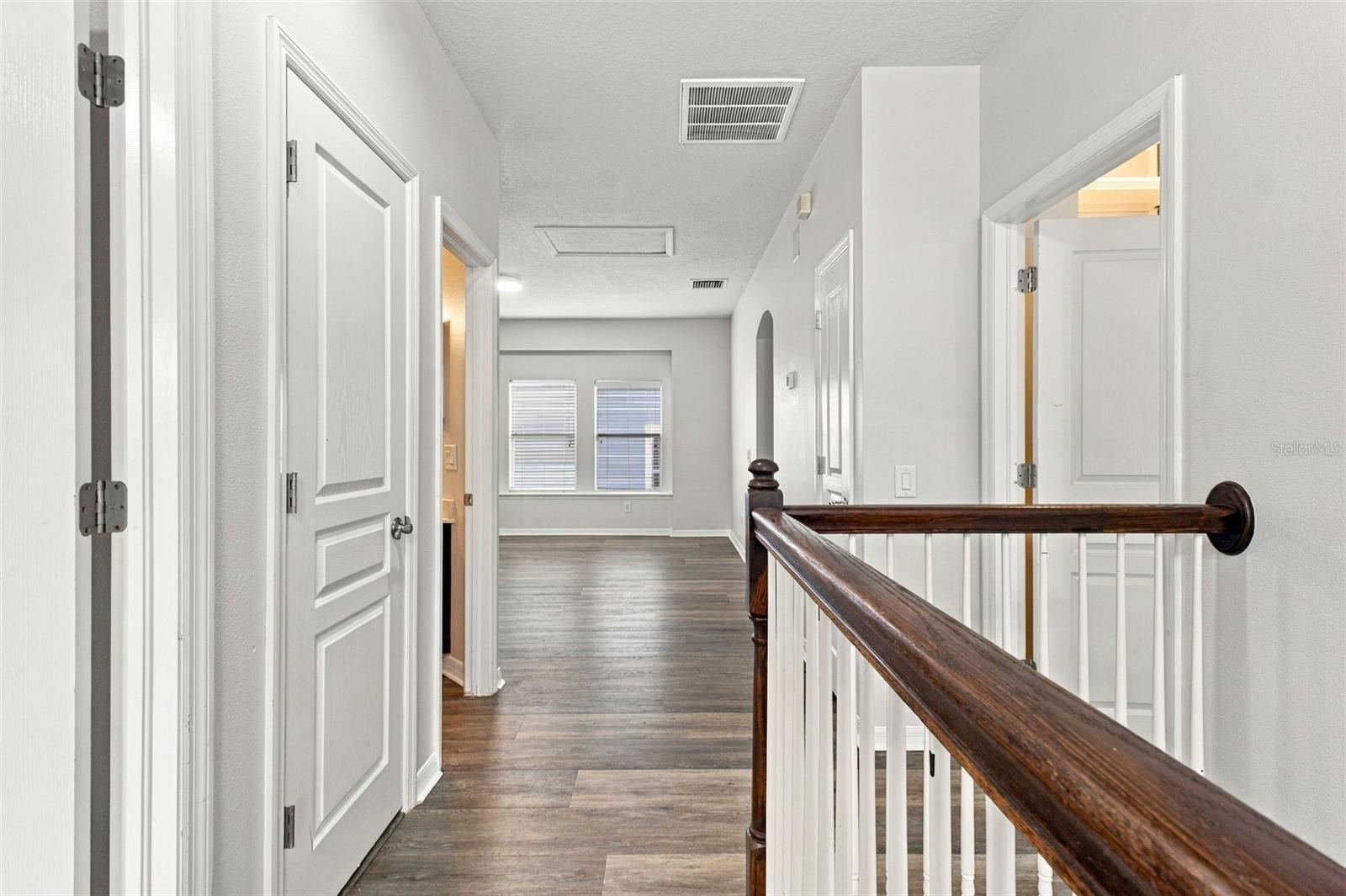 3534 DIAZ ST — photo 28