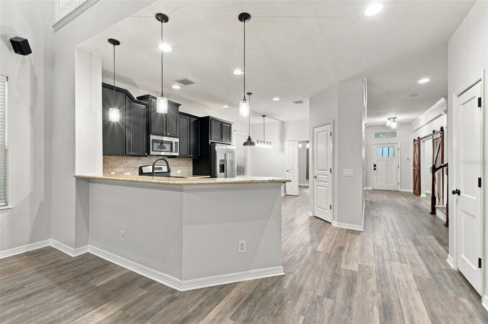 3534 DIAZ ST — photo 10