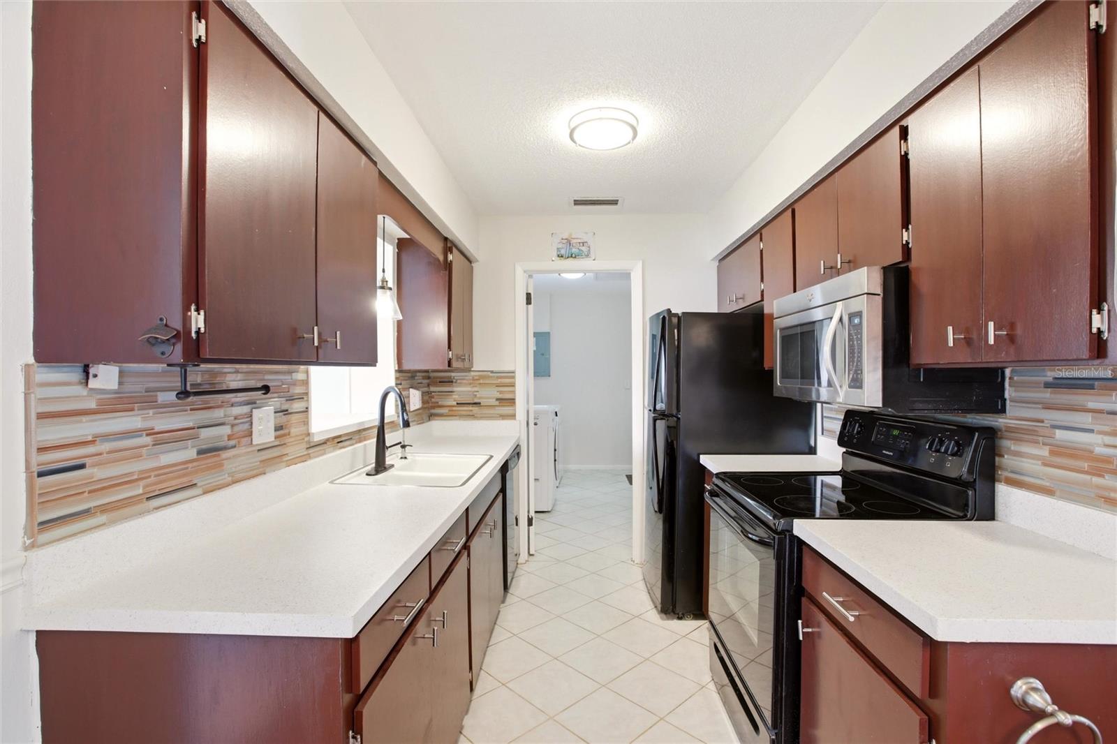 213 GRANADA BLVD — photo 11