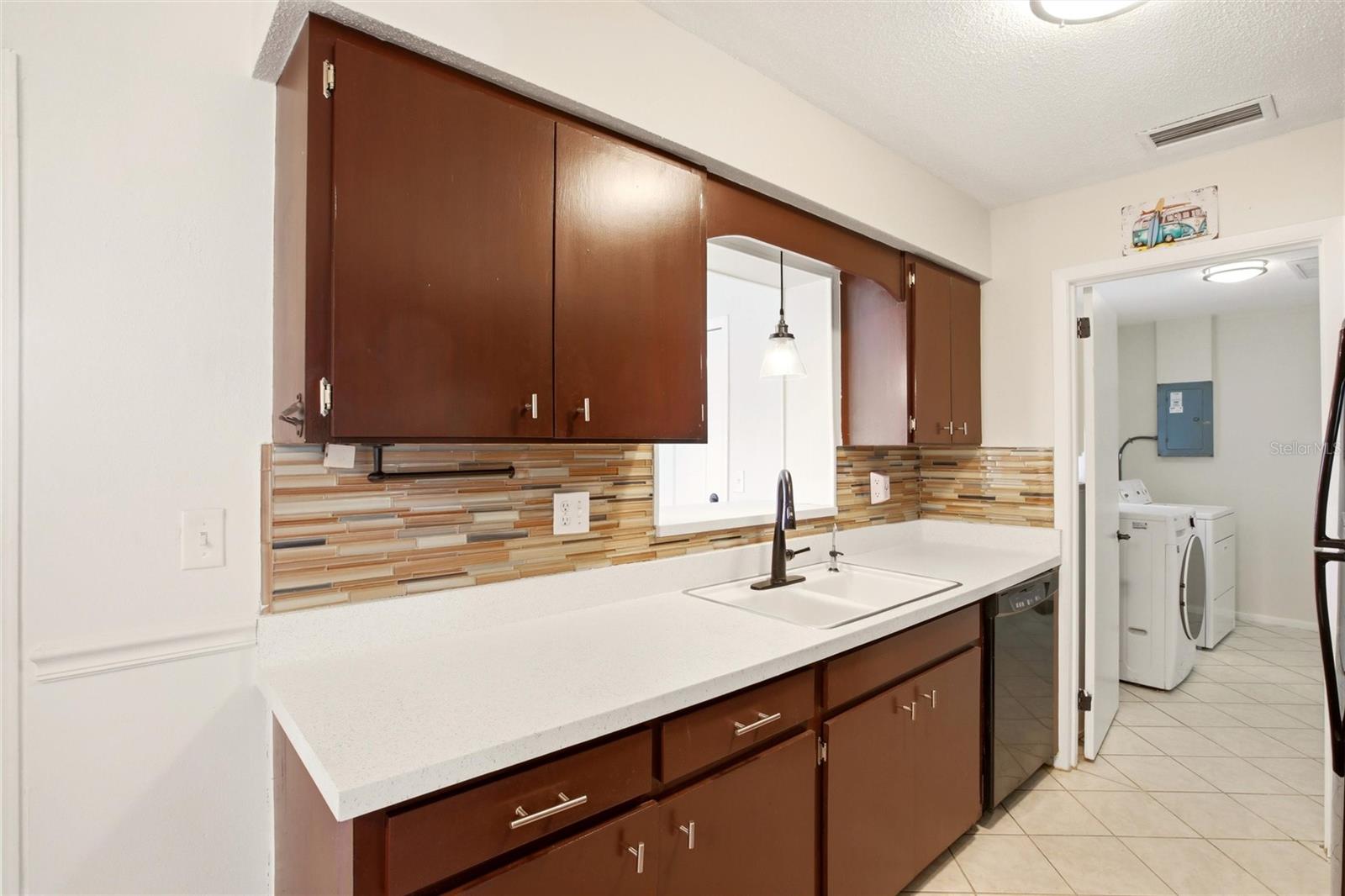 213 GRANADA BLVD — photo 12