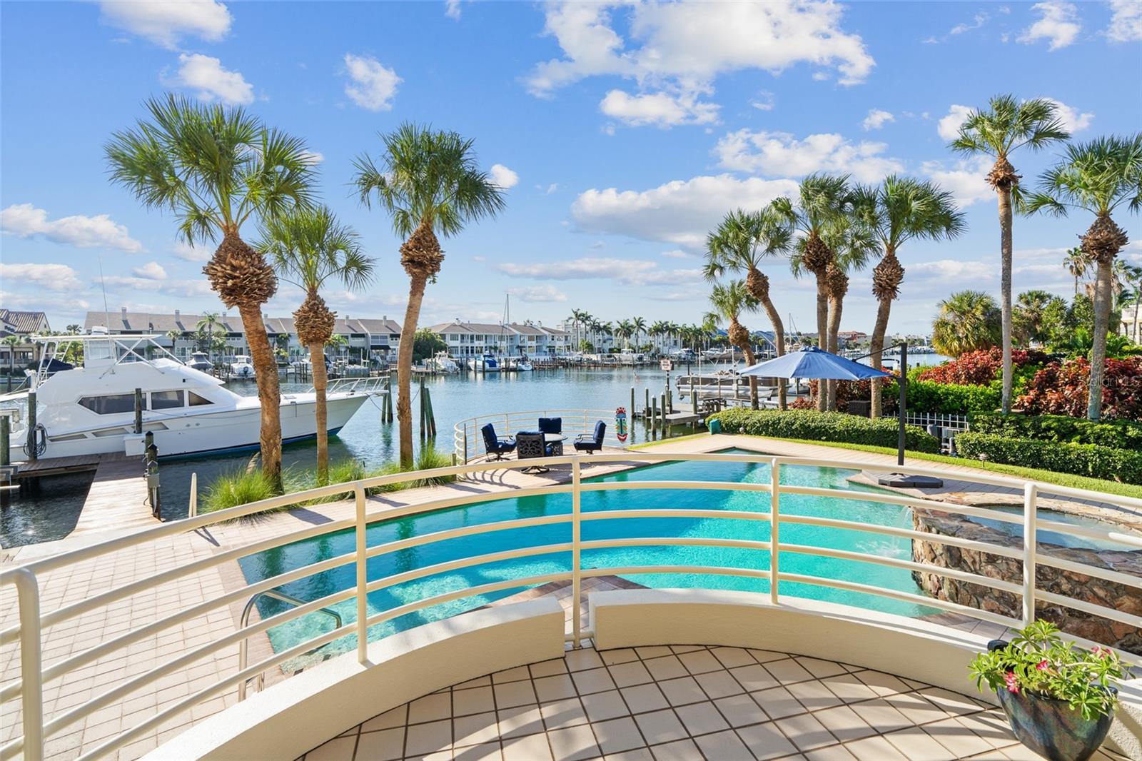 833 PONCE DE LEON DR — photo 58