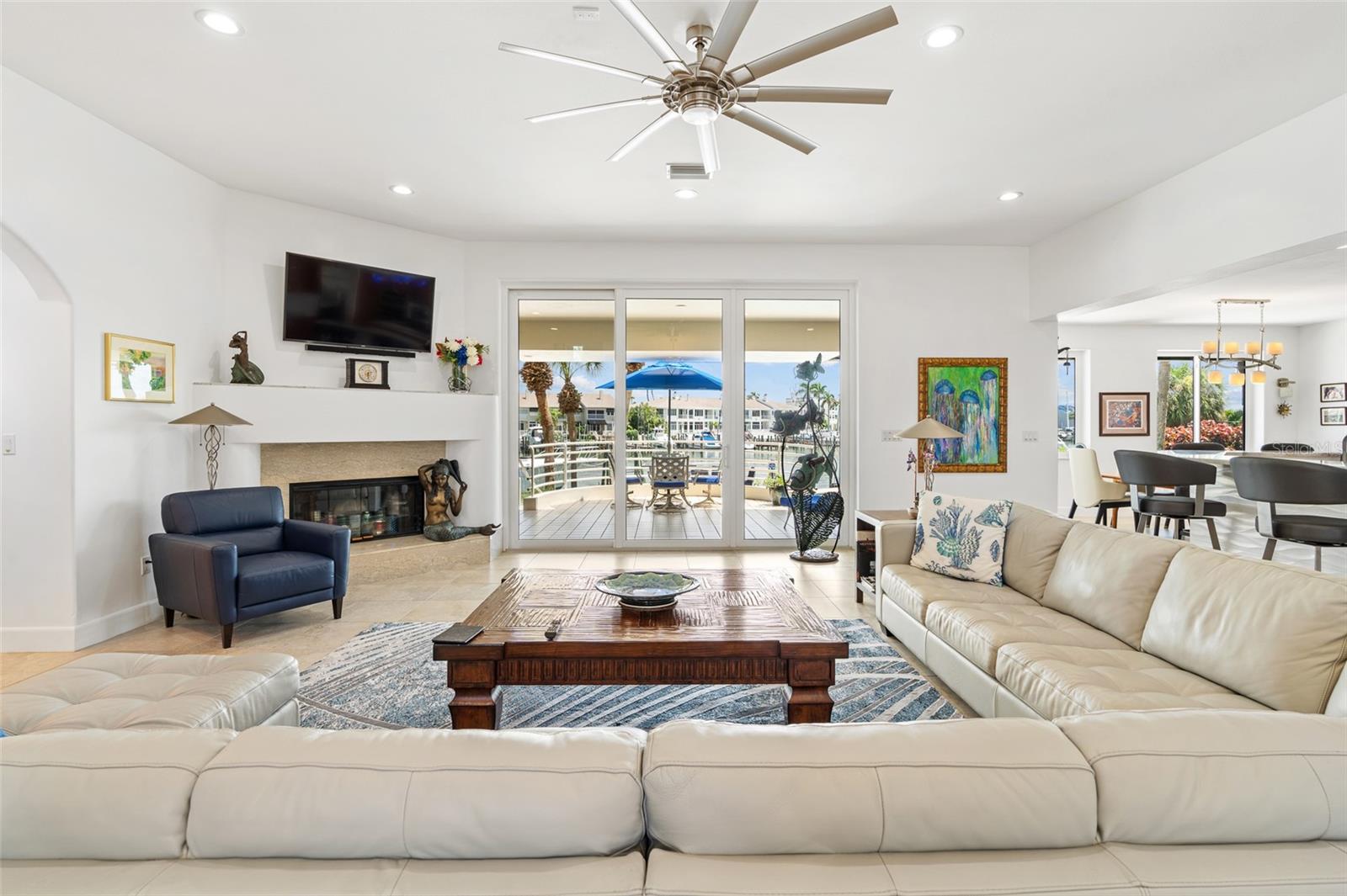 833 PONCE DE LEON DR — photo 10